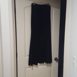 Long black velvet skirt